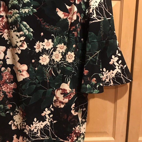 Calvin Klein Black Floral 3/4 Sleeve Dress - Picture 4 of 6